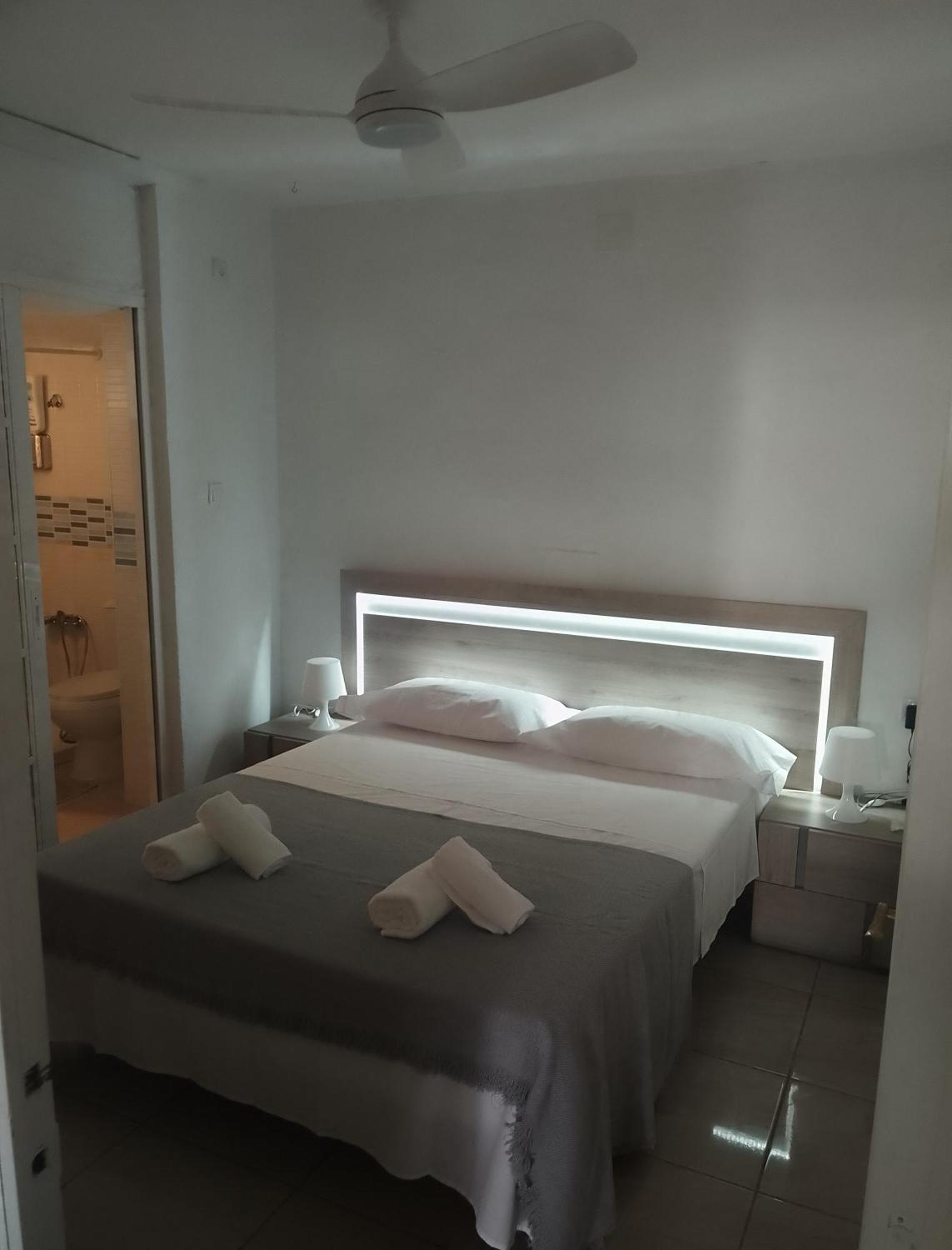 מאלגה Apartamento Serrano Con Terraza מראה חיצוני תמונה